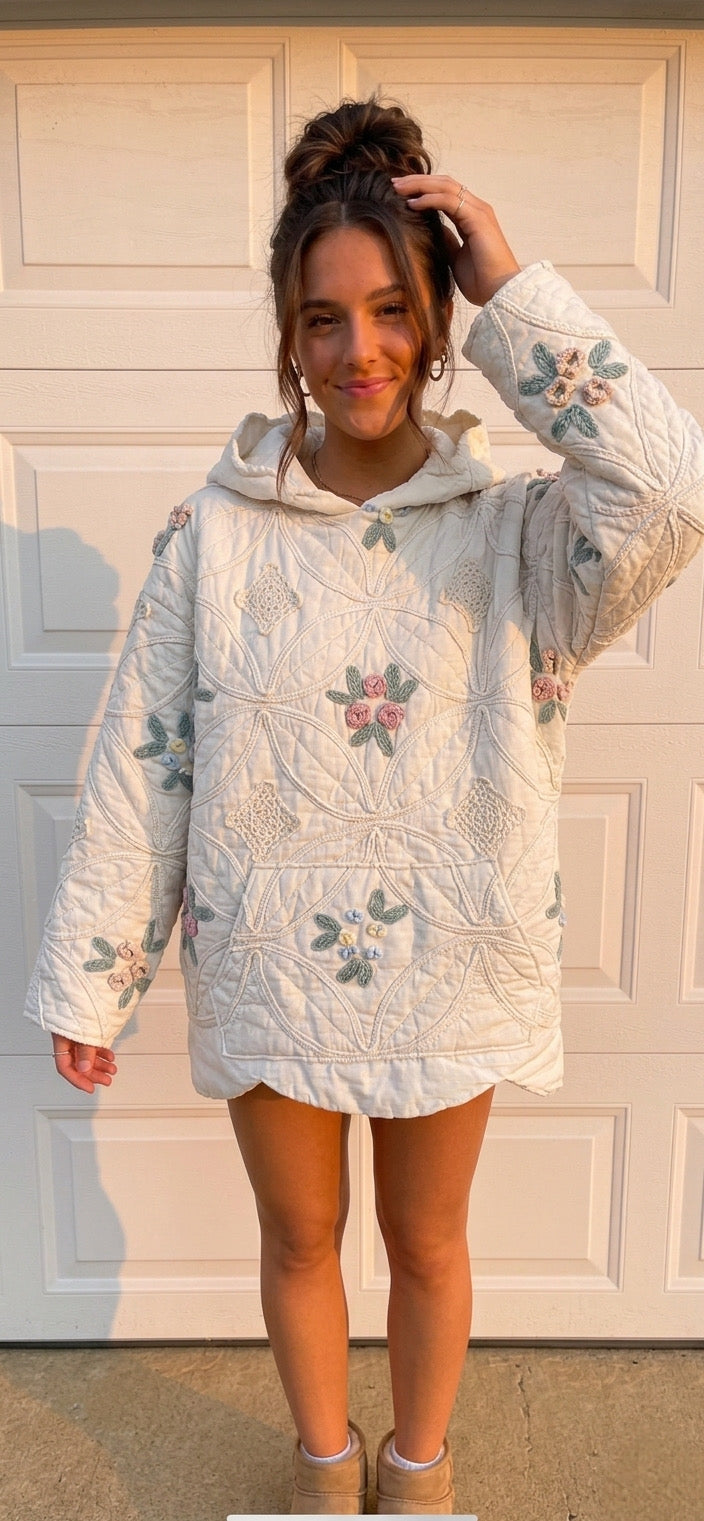 Whispering petals quilted hoodie (XL)