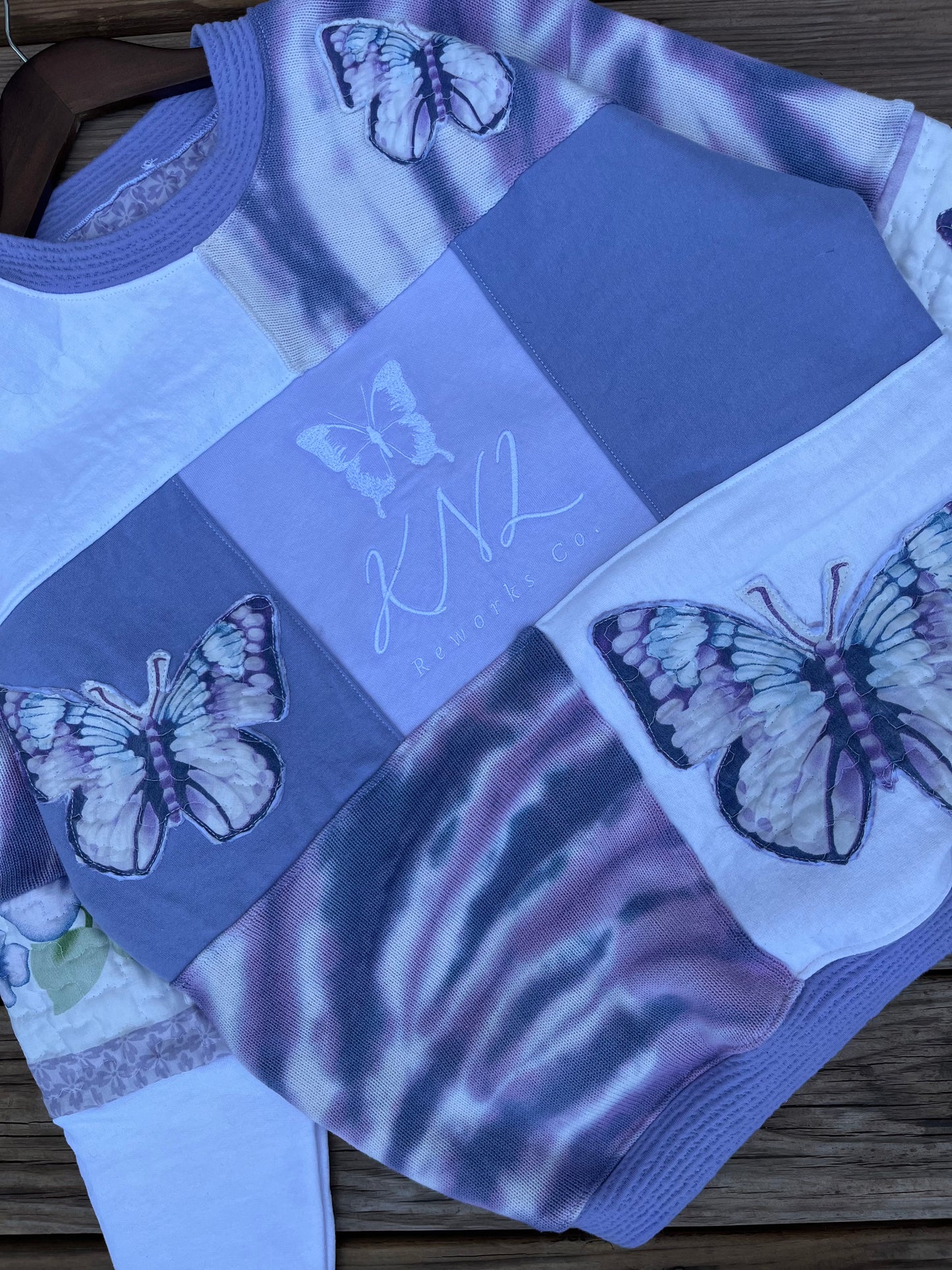 Lavender haze patchwork crewneck (M/L)