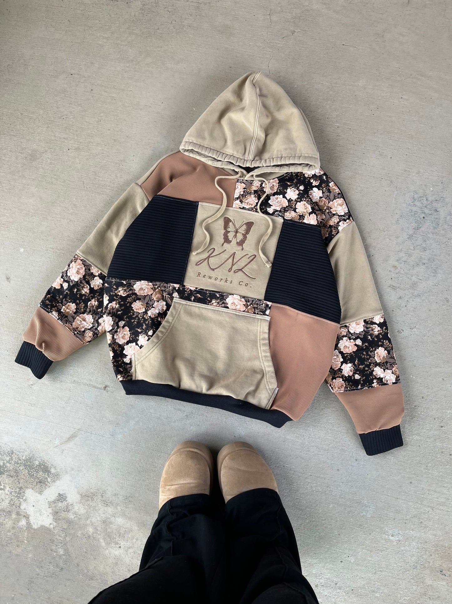 Midnight meadow patchwork hoodie (L)